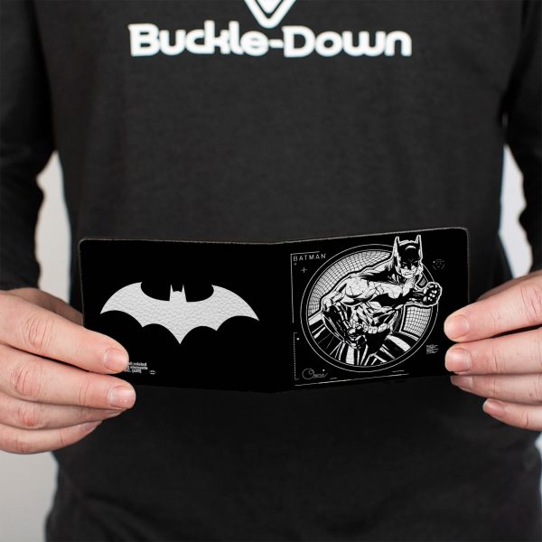Bi-Fold Wallet - Batman Tech Action Pose + Bat Logo Black White For Sale - Image 4